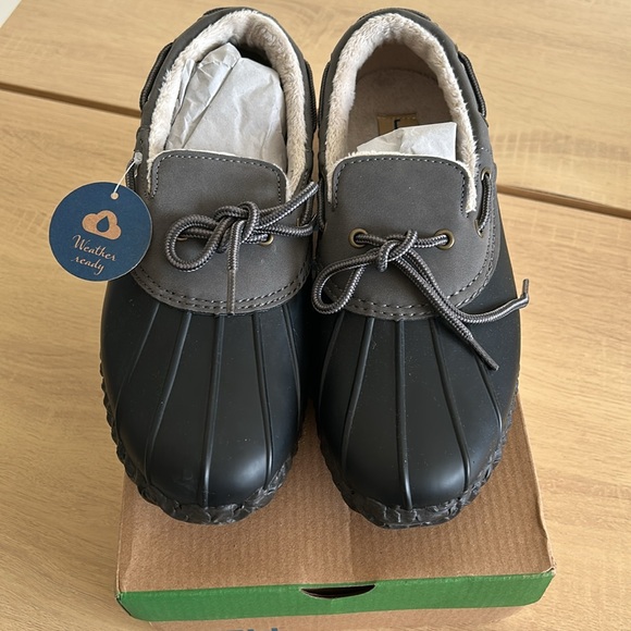 NIB Women’s JBU Gwen Rain/Duck Shoes - Picture 1 of 8